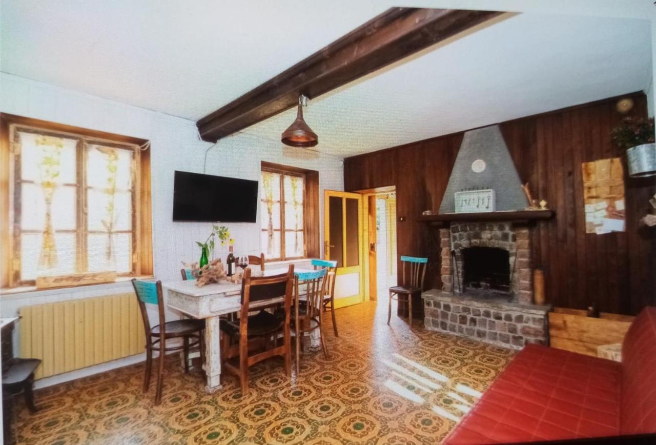 فيلا Casa Delle Foglie Sussurranti آستي المظهر الخارجي الصورة